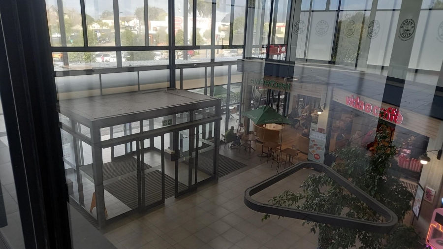 To Let commercial Property for Rent in Plumstead Western Cape